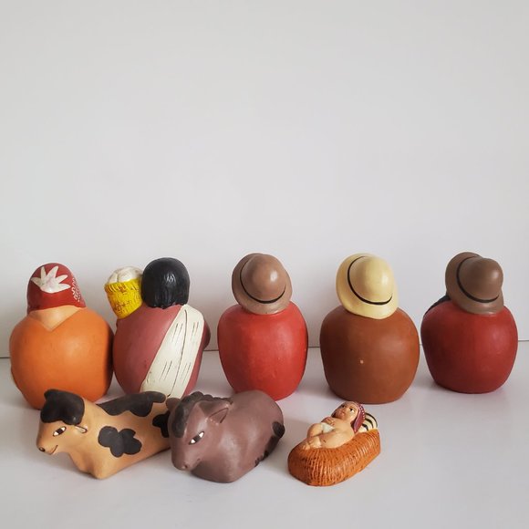 Peruvian Folk Art Baby Jesus Nativity Set Terracotta Clay Handmade Hand Painted - Picture 8 of 9